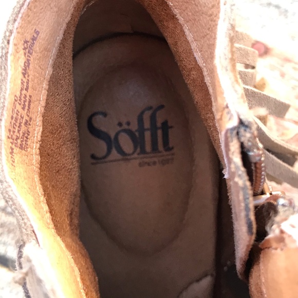 🌺 SOFFT Winters Suede Ankle Booties - Picture 4 of 12